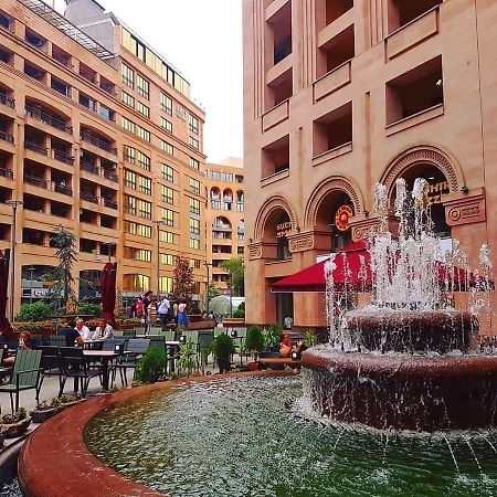 Downtown Inn เยเรวาน ภายนอก รูปภาพ
